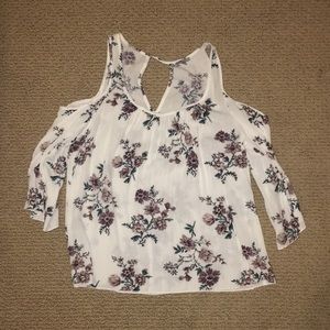 Cold shoulder three-quarter floral shirt